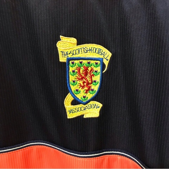 MINT Condition 1999 Umbro Scotland Away Kit - Picture 5 of 8